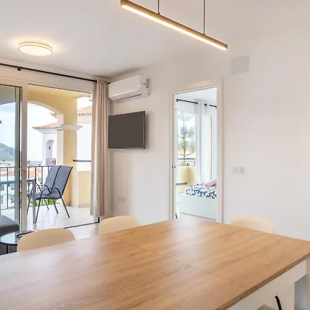 Castle Harbour Luxury Family Heated Pool By Lovetenerife 아파트